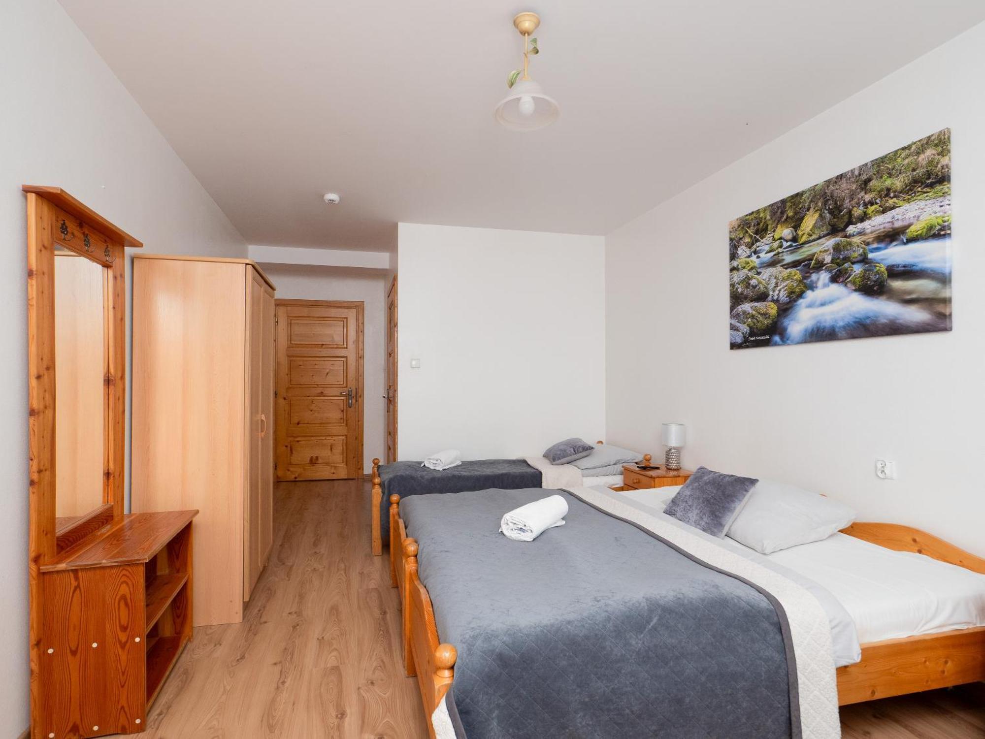 Tarasowka Hotel Ciche Małe Buitenkant foto